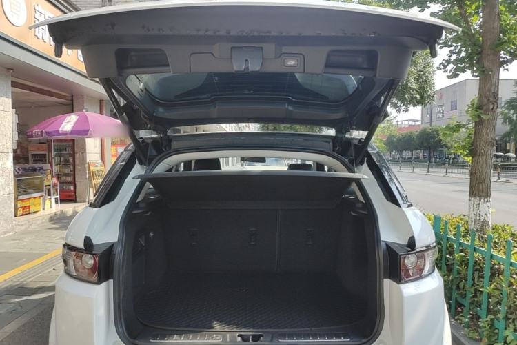 Used Land Rover Range Evoque 2015 2.0T 5-Door Ignite Edition Trunk