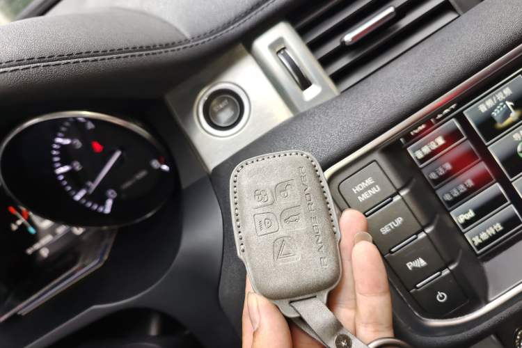 Used Land Rover Range Evoque 2015 2.0T Five-Door Zhiyao Edition Vehicle Key