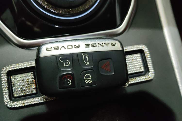 Used Land Rover Range Evoque 2015 2.0T Five-Door Zhiyao Edition Vehicle Key