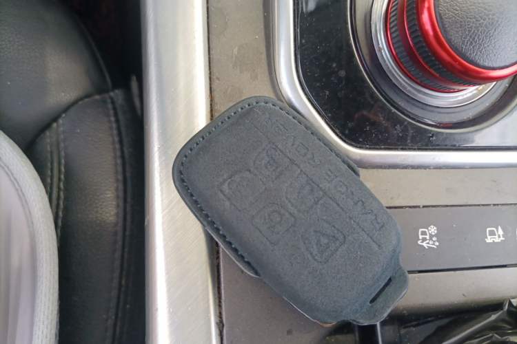 Used Land Rover Range Evoque 2015 2.0T Five-Door Zhiyao Edition Vehicle Key