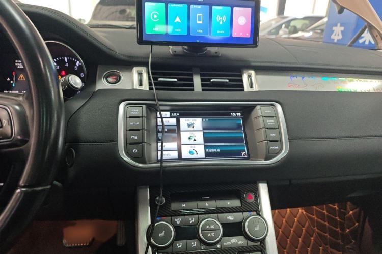 Used Land Rover Range Evoque 2015 2.0T Five-Door Zhiyao Edition Audio And AC Panel