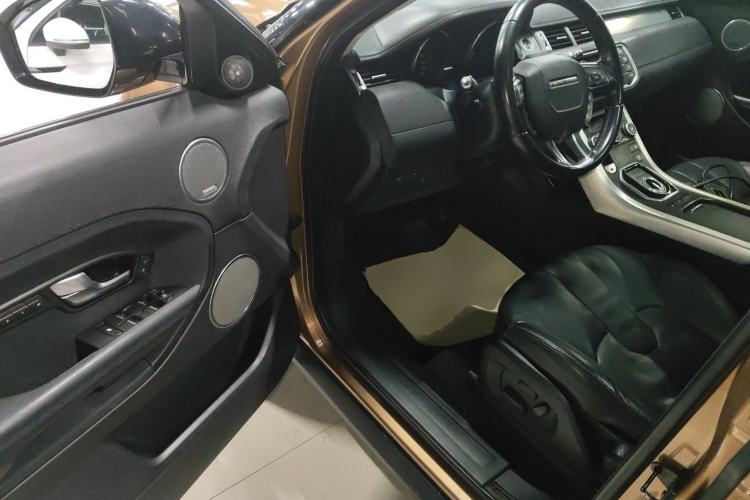 Used Land Rover Range Evoque 2015 2.0T Five-Door Fashion Edition Driver Seat
