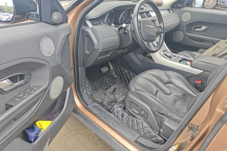 Used Land Rover Range Evoque 2015 2.0T Five-Door Fashion Edition Driver Seat