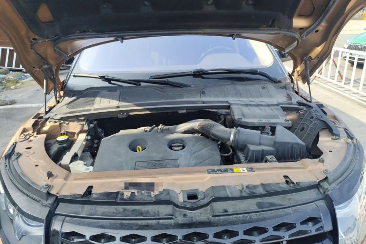 Used Land Rover Range Evoque 2015 2.0T Five-Door Sporty Edition Engine Bay