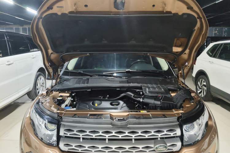 Used Land Rover Range Evoque 2015 2.0T Five-Door Fashion Edition Engine Bay