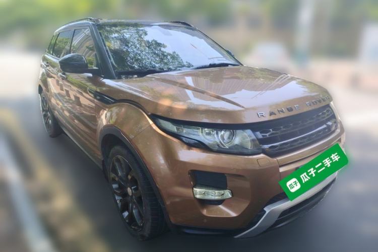 Used Land Rover Range Evoque 2015 2.0T 5-Door Ignite Edition Front Right 45 Deg