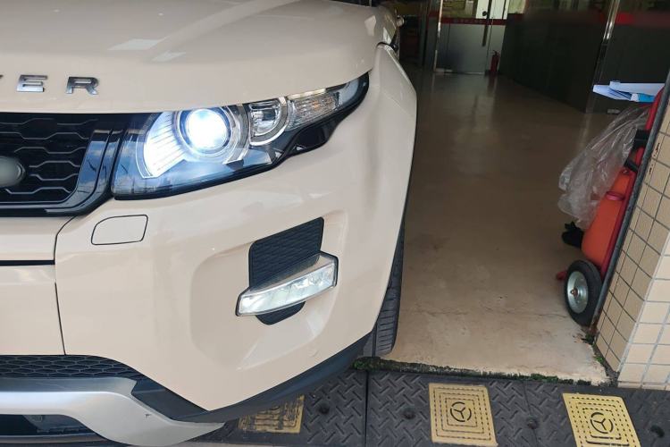 Used Land Rover Range Evoque 2015 2.0T Five-Door Sporty Edition Left Front Headlight
