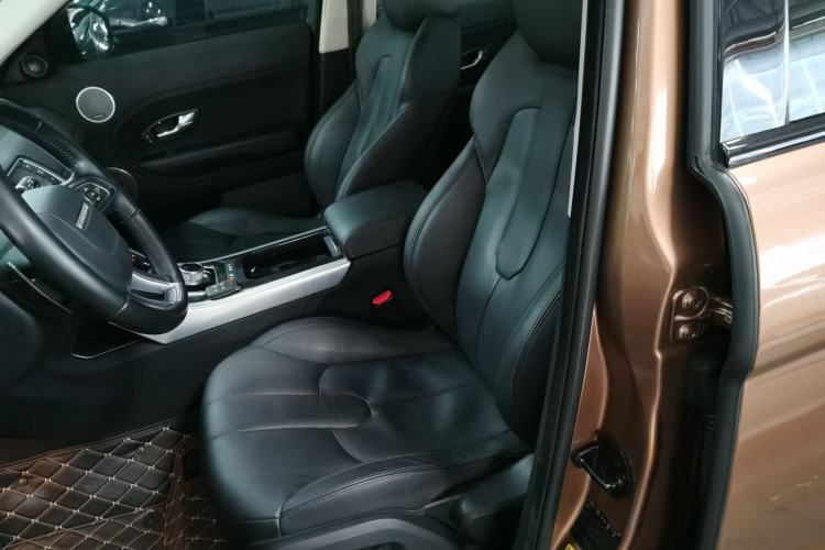 Used Land Rover Range Evoque 2015 2.0T Five-Door Zhiyao Edition Left Front Seat