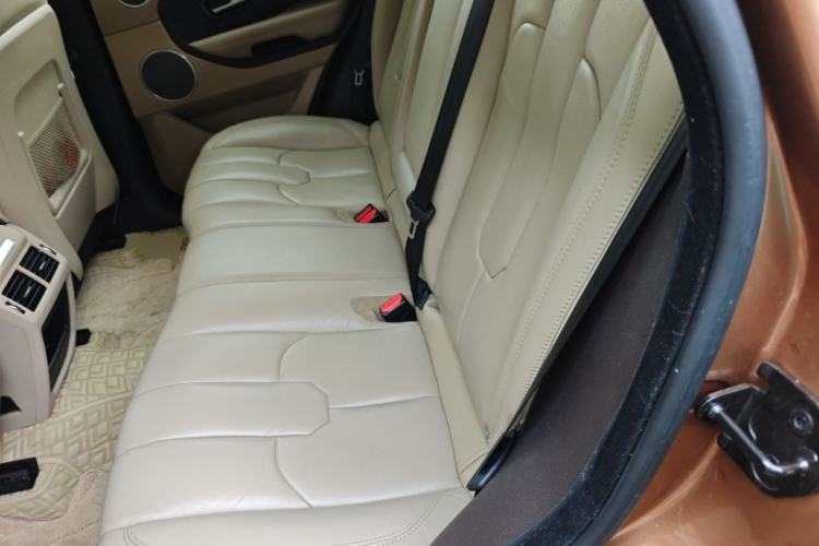 Used Land Rover Range Evoque 2015 2.0T Five-Door Fashion Edition Left Rear Seat