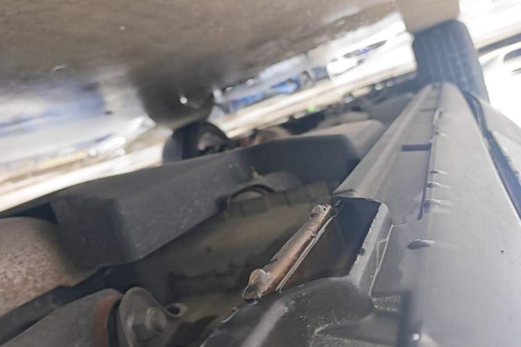 Used Land Rover Range Evoque 2015 2.0T Five-Door Fashion Edition Left Side Sill