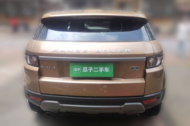 Used Land Rover Range Evoque 2015 2.0T Five-Door Zhiyao Edition Rear