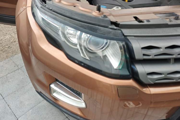 Used Land Rover Range Evoque 2015 2.0T Five-Door Fashion Edition Right Front Headlight