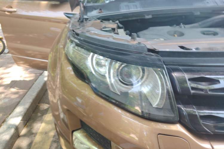 Used Land Rover Range Evoque 2015 2.0T 5-Door Ignite Edition Right Front Headlight
