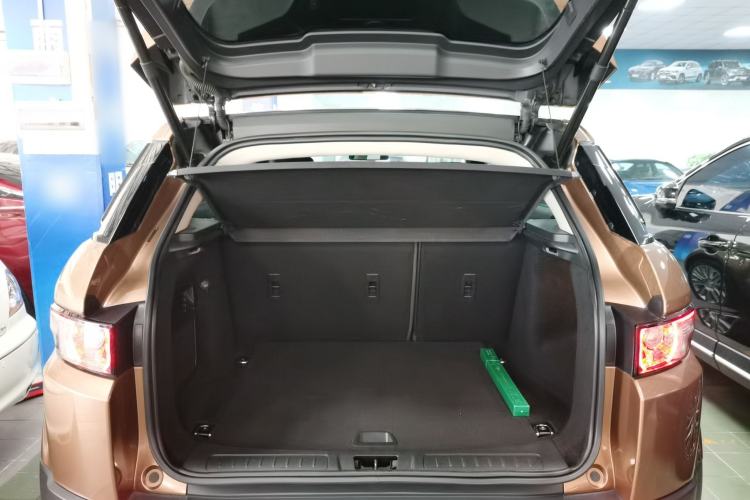 Used Land Rover Range Evoque 2015 2.0T Five-Door Zhiyao Edition Trunk