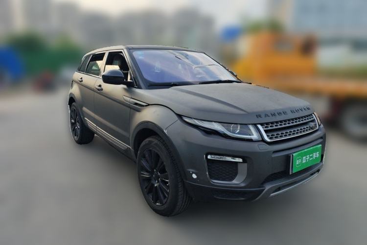 Used Land Rover Range Evoque 2016 2.0T SE Smart Glow Edition Front Right 45 Deg
