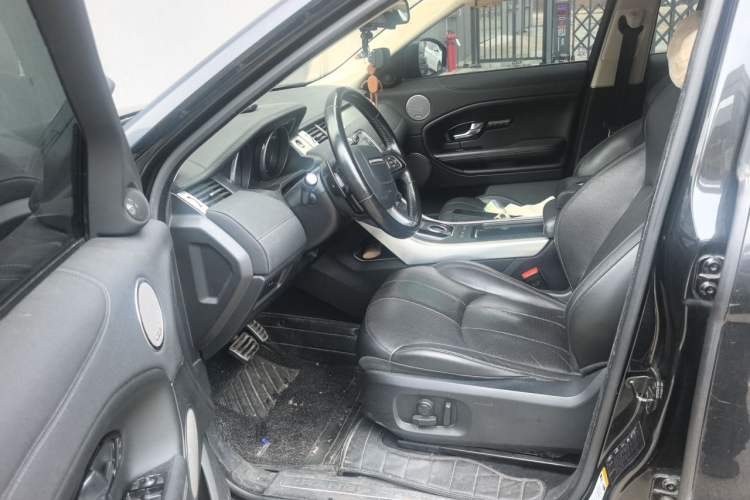 Used Land Rover Range Evoque 2016 2.0T SE PLUS Smart Enjoyment Edition Left Front Seat