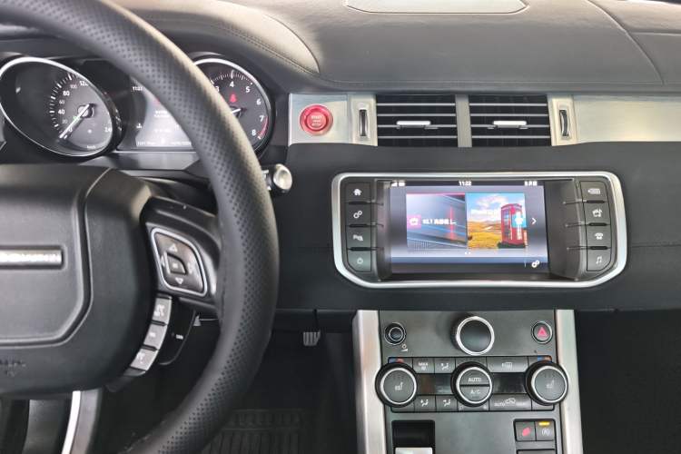 Used Land Rover Range Evoque 2016 2.0T PURE Style Edition Audio And AC Panel