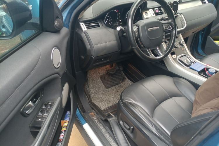 Used Land Rover Range Evoque 2016 2.0T SE Smart Glow Edition Driver Seat