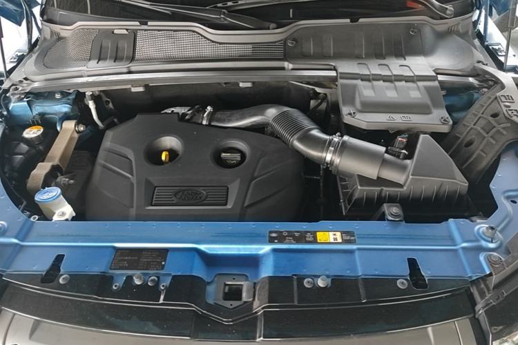 Used Land Rover Range Evoque 2016 2.0T PURE Style Edition Engine Bay