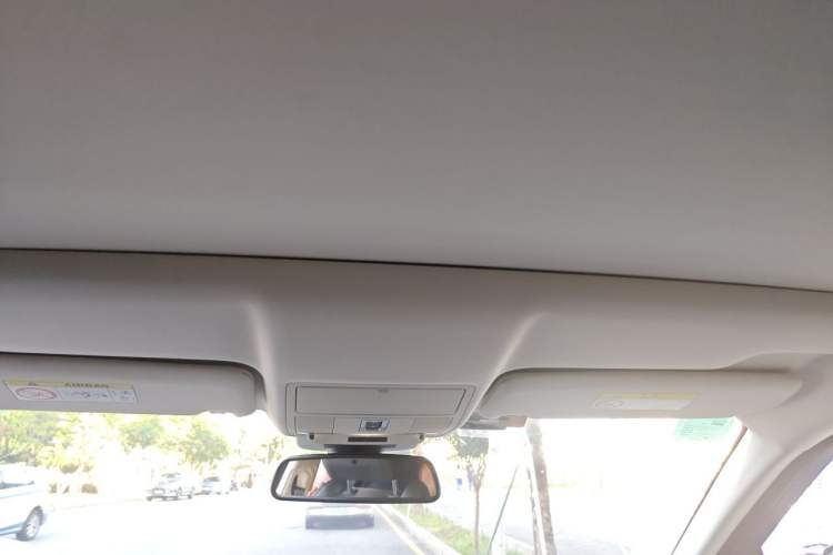 Used Land Rover Range Evoque 2016 2.0T SE Smart Glow Edition Headliner