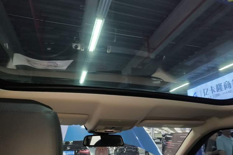 Used Land Rover Range Evoque 2016 2.0T SE Smart Glow Edition Headliner