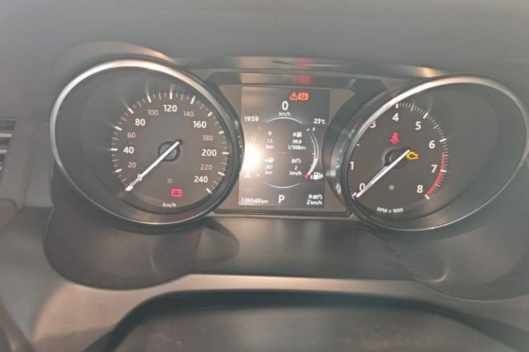 Used Land Rover Range Evoque 2016 2.0T PURE Style Edition Instrument Cluster