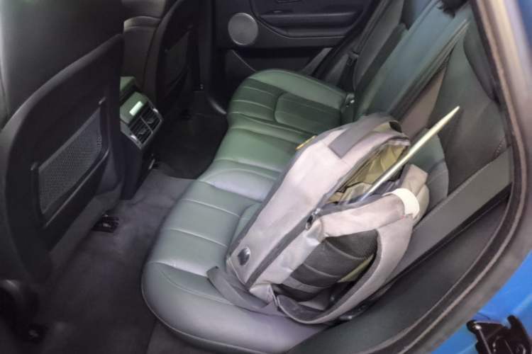Used Land Rover Range Evoque 2016 2.0T SE Smart Glow Edition Left Rear Seat
