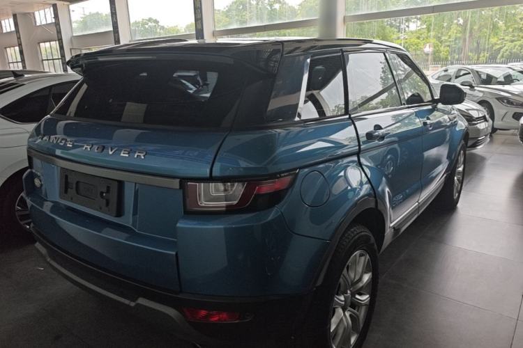 Used Land Rover Range Evoque 2016 2.0T PURE Style Edition Rear Right 45 Deg