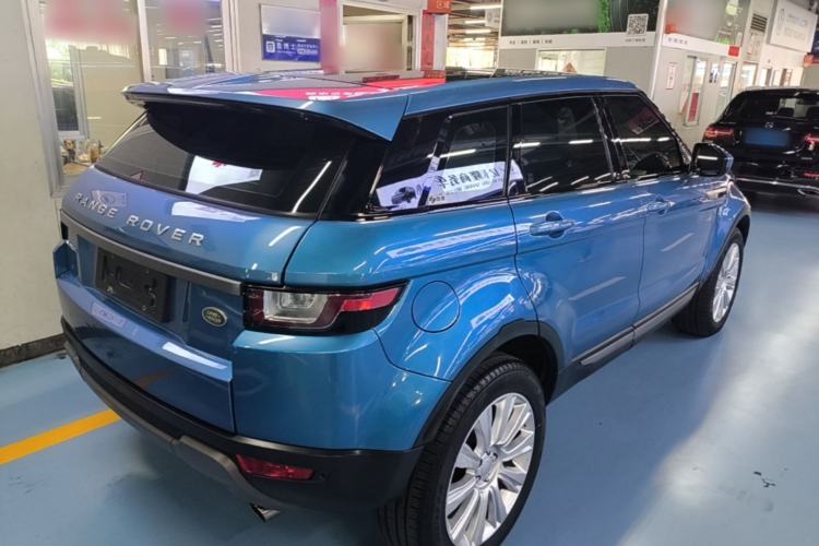 Used Land Rover Range Evoque 2016 2.0T SE Smart Glow Edition Rear Right 45 Deg