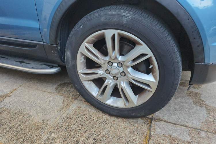 Used Land Rover Range Evoque 2016 2.0T SE PLUS Smart Enjoyment Edition Right Front Wheel Hub