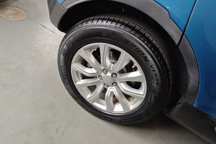 Used Land Rover Range Evoque 2016 2.0T PURE Style Edition Right Rear Wheel Hub