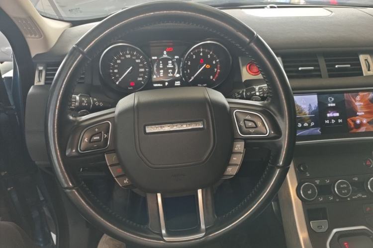 Used Land Rover Range Evoque 2016 2.0T PURE Style Edition Steering Wheel