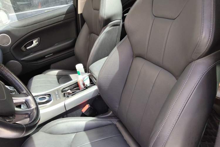 Used Land Rover Range Evoque 2016 2.0T SE Smart Glow Edition Left Front Seat