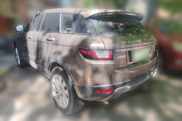 Used Land Rover Range Evoque 2016 2.0T SE Smart Glow Edition Rear Left 45 Deg