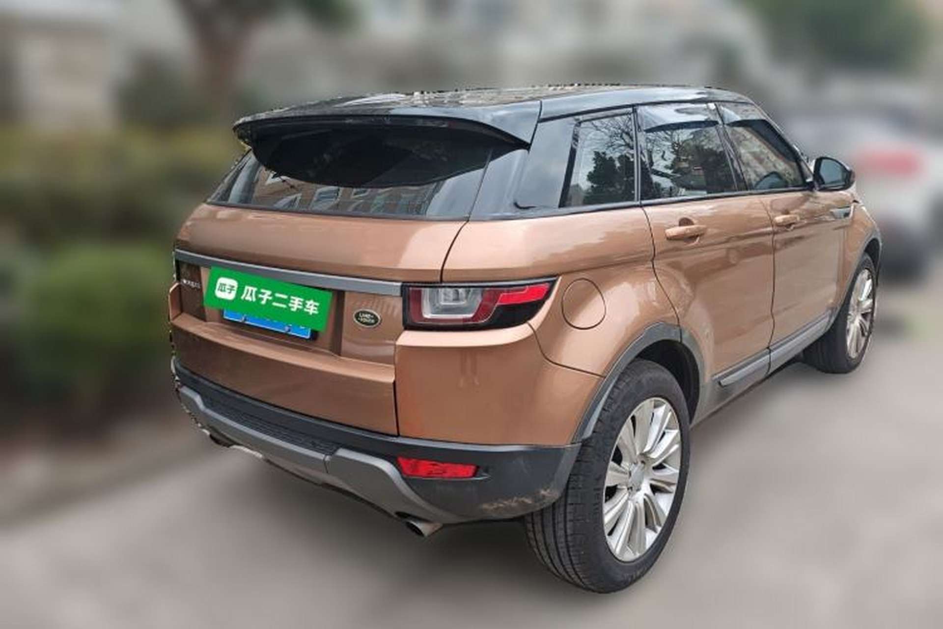 Used Land Rover Range Evoque 2016 2.0T SE Smart Glow Edition Rear Right 45 Deg