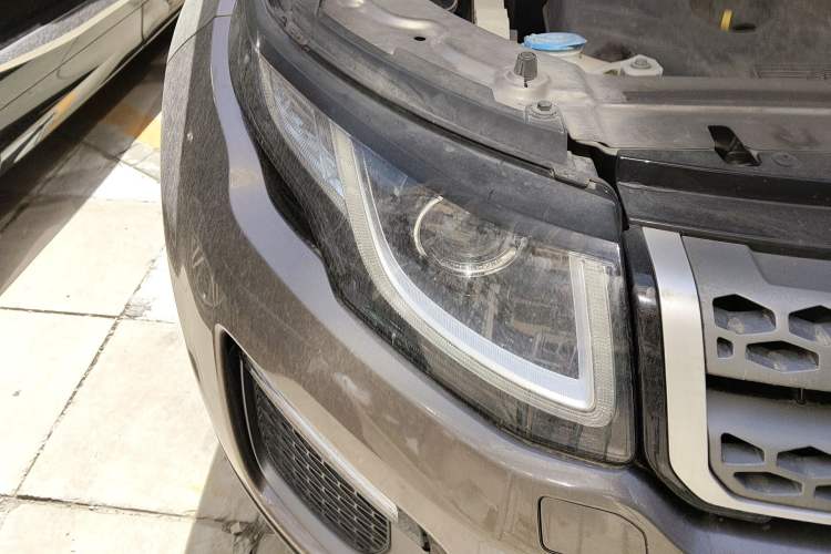 Used Land Rover Range Evoque 2016 2.0T SE Smart Glow Edition Right Front Headlight