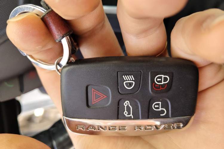 Used Land Rover Range Evoque 2016 2.0T SE Smart Glow Edition Vehicle Key