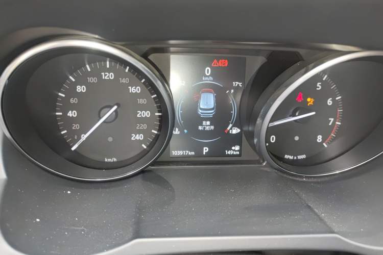 Used Land Rover Range Evoque 2016 2.0T SE Smart Glow Edition Instrument Cluster