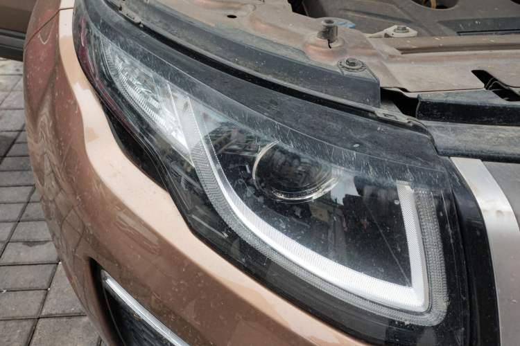 Used Land Rover Range Evoque 2016 2.0T SE Smart Glow Edition Right Front Headlight