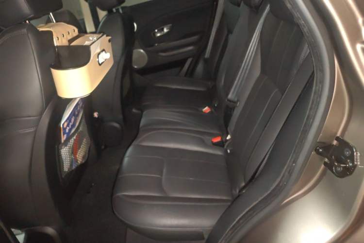 Used Land Rover Range Evoque 2016 2.0T SE Smart Glow Edition Left Rear Seat