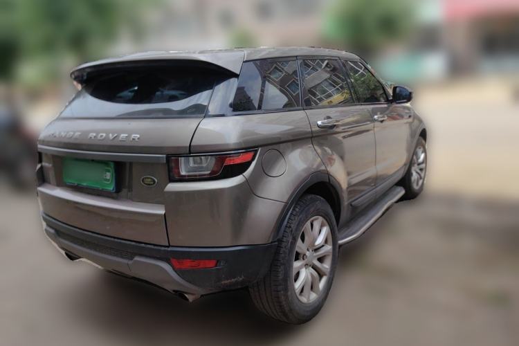 Used Land Rover Range Evoque 2016 2.0T PURE Style Edition Rear Right 45 Deg