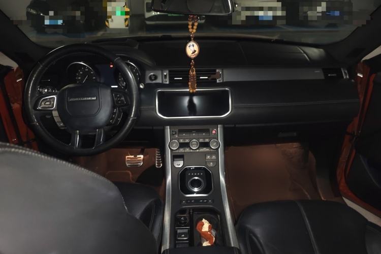Used Land Rover Range Evoque 2016 2.0T Convertible Center Console
