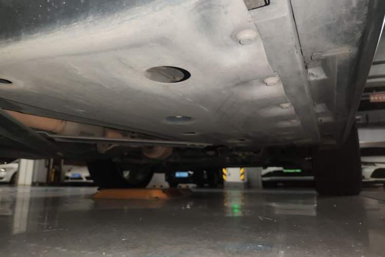 Used Land Rover Range Evoque 2016 2.0T Convertible Chassis Rear Right