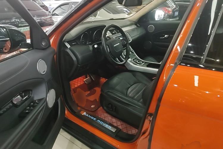 Used Land Rover Range Evoque 2016 2.0T HSE DYNAMIC All-Wheel Drive Edition Driver Seat