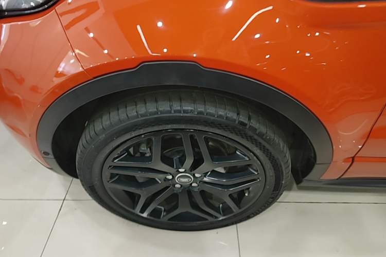Used Land Rover Range Evoque 2016 2.0T HSE DYNAMIC All-Wheel Drive Edition Exterior 4