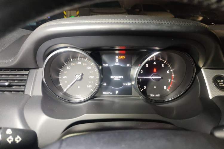 Used Land Rover Range Evoque 2016 2.0T Convertible Instrument Cluster