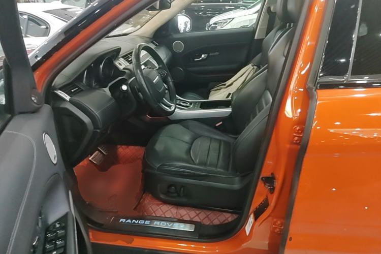 Used Land Rover Range Evoque 2016 2.0T HSE DYNAMIC All-Wheel Drive Edition Left Front Seat