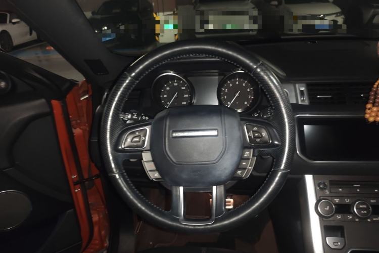Used Land Rover Range Evoque 2016 2.0T Convertible Steering Wheel