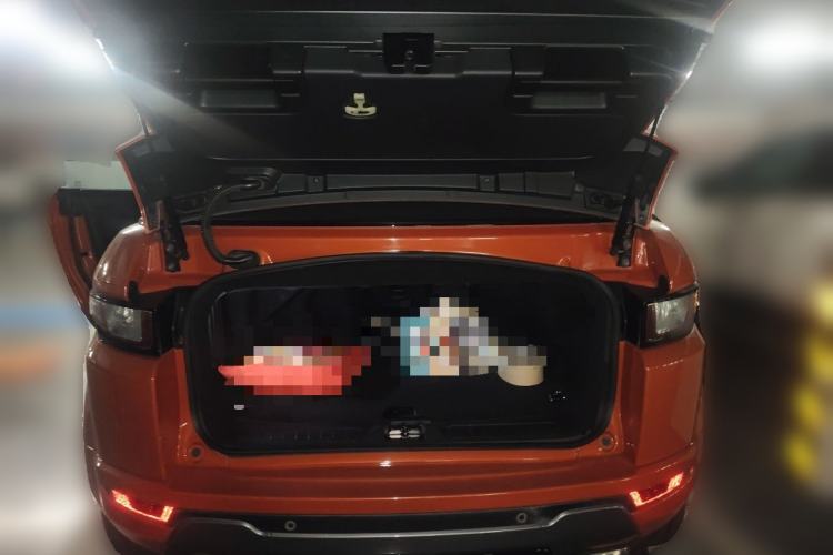 Used Land Rover Range Evoque 2016 2.0T Convertible Trunk