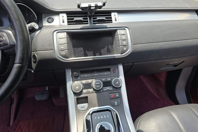 Used Land Rover Range Evoque 2016 2.0T SE PLUS Smart Enjoyment Edition Audio And AC Panel